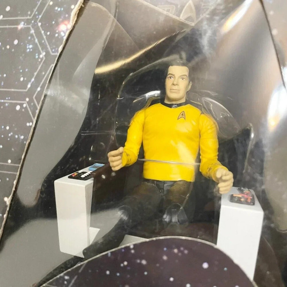 2006 Star Trek Captain Kirk with Command Chair Diamond Select Art Asylum Flaws - Picture 14 of 16